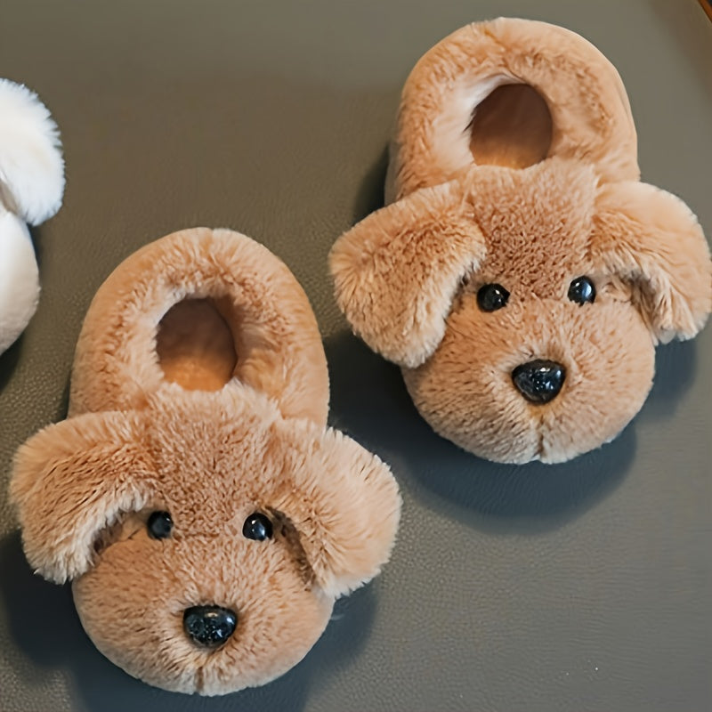 Descubra as Pantufas Antiderrapantes de Cachorrinho para Crianças da Toosly, ideais para manter os pés aquecidos e seguros no inverno.