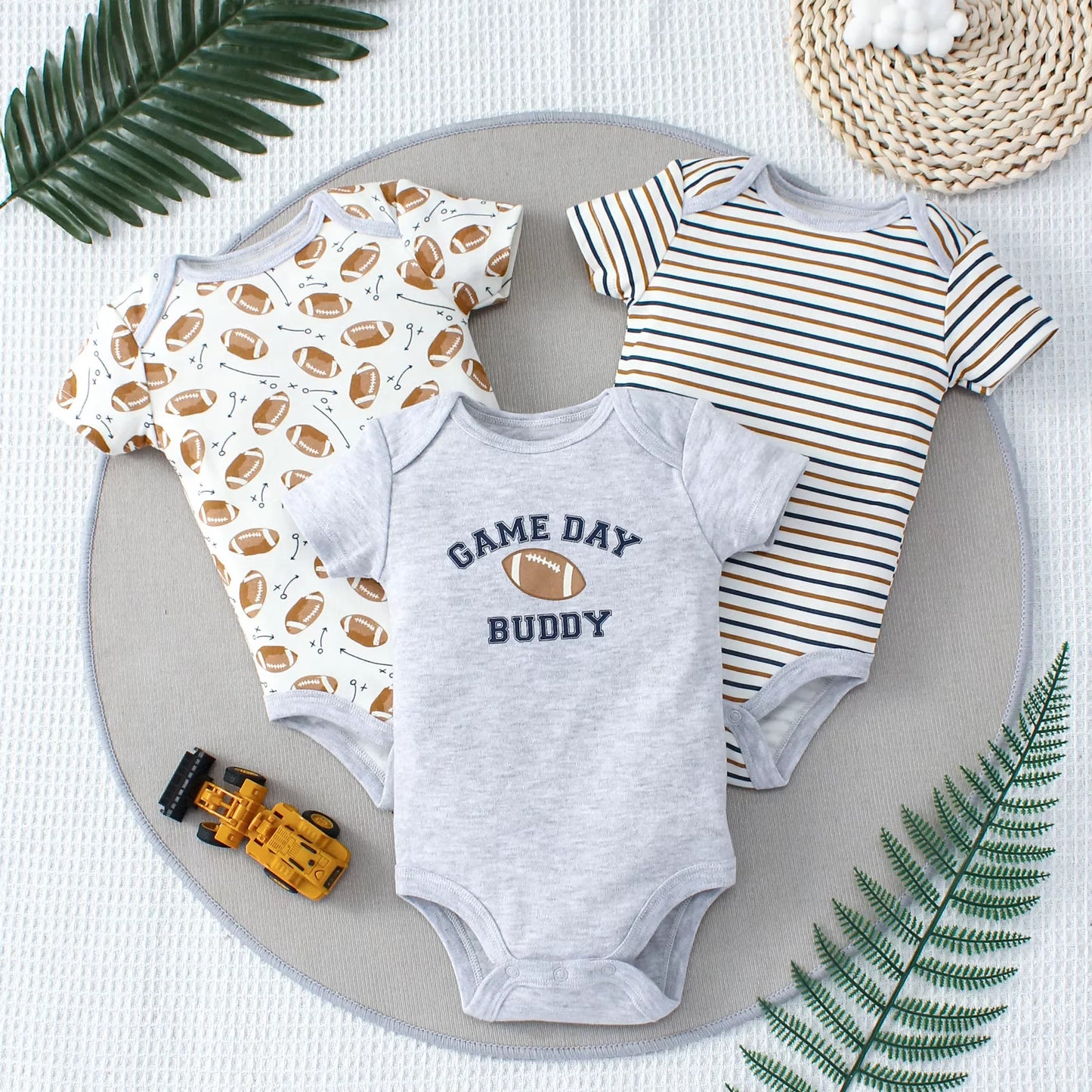 Toosly body de bebê de verão, 3 peças, conjunto de três peças com padrão de dinossauro de desenho animado e padrão de listra, design de botão para meninos de 0 a 9 meses