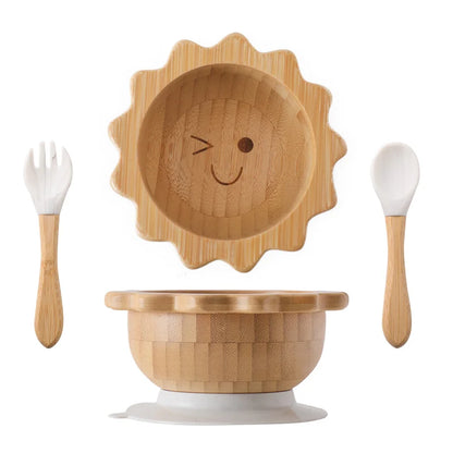 Conjunto de Talheres Infantil de Madeira da Toosly. Seguro, prático e divertido para a alimentação do seu bebê. Compre agora!