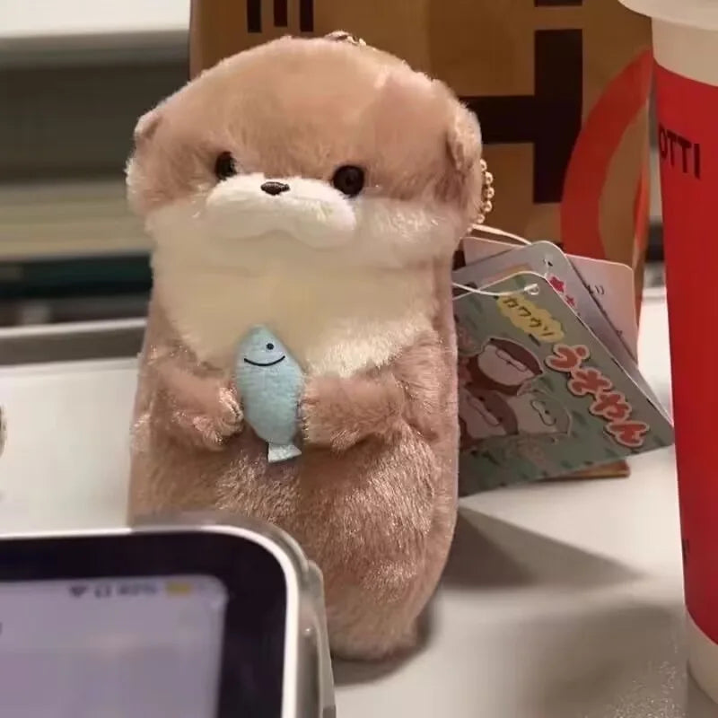 Toosly pelucia bonito pequena lontra abraço peixe boneca de pelúcia pingente presente bonito menina coração chaveiro pingente presente criativo