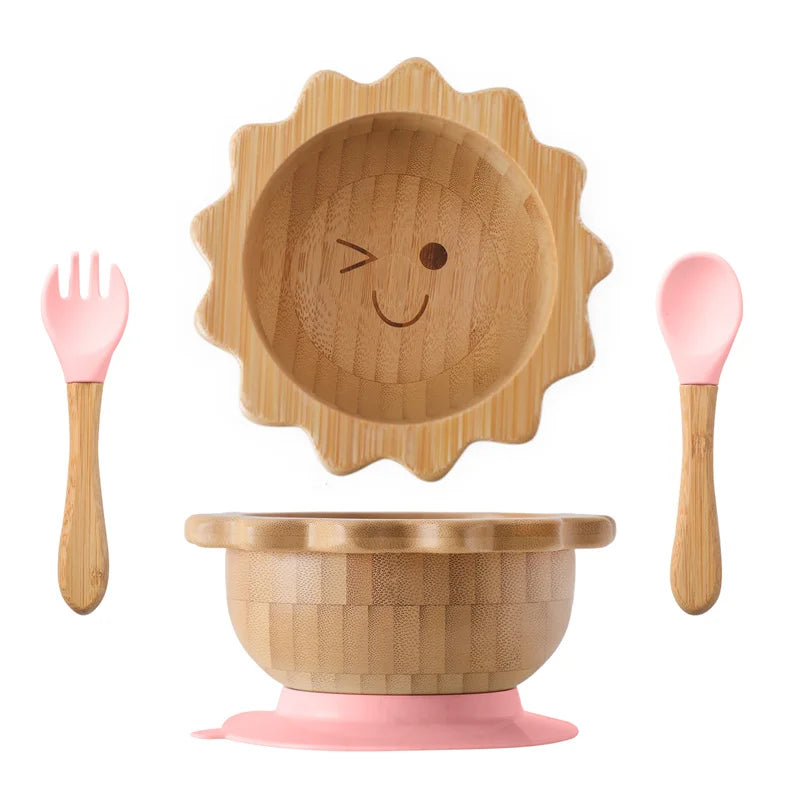 Conjunto de Talheres Infantil de Madeira da Toosly. Seguro, prático e divertido para a alimentação do seu bebê. Compre agora!