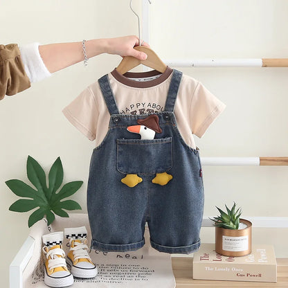 Descubra o Conjunto Infantil Patinho: Camisa + Macacão, da Toosly. Conforto, estilo e segurança para os pequenos exploradores.
