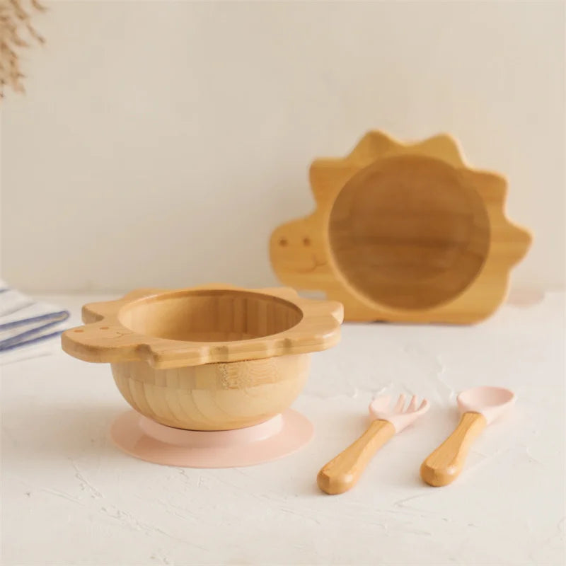 Conjunto de Talheres Infantil de Madeira da Toosly. Seguro, prático e divertido para a alimentação do seu bebê. Compre agora!