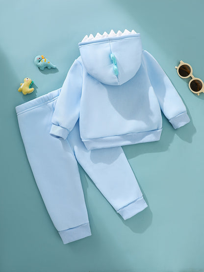 Conjunto de moletom com capuz e calça para bebê menino, tema dinossauro outono/inverno - detalhes em dentes e chifres. Ideal para uso ao ar livre nesta estação, Vestuário de Inverno para Exterior,Conjunto para Clima Frio,Conjunto de Moletom Dinossauro,Estampa de Animais Fofos,Detalhes dos Dentes de Dinossauro,Jovens Fãs de Dinossauros