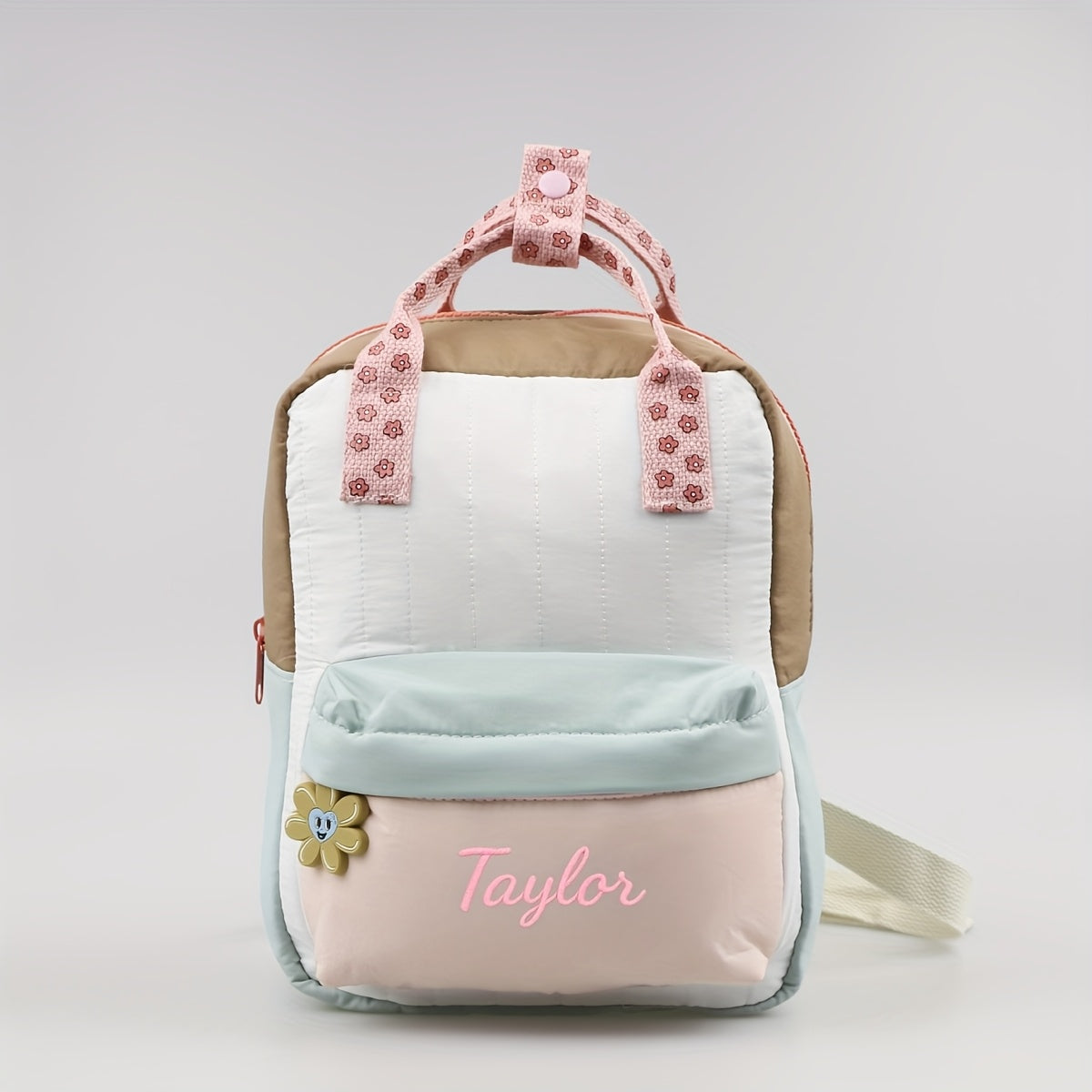 Descubra a Mochila Infantil Personalizável com Estampada Divertida, perfeita para aventuras diárias com conforto e estilo.